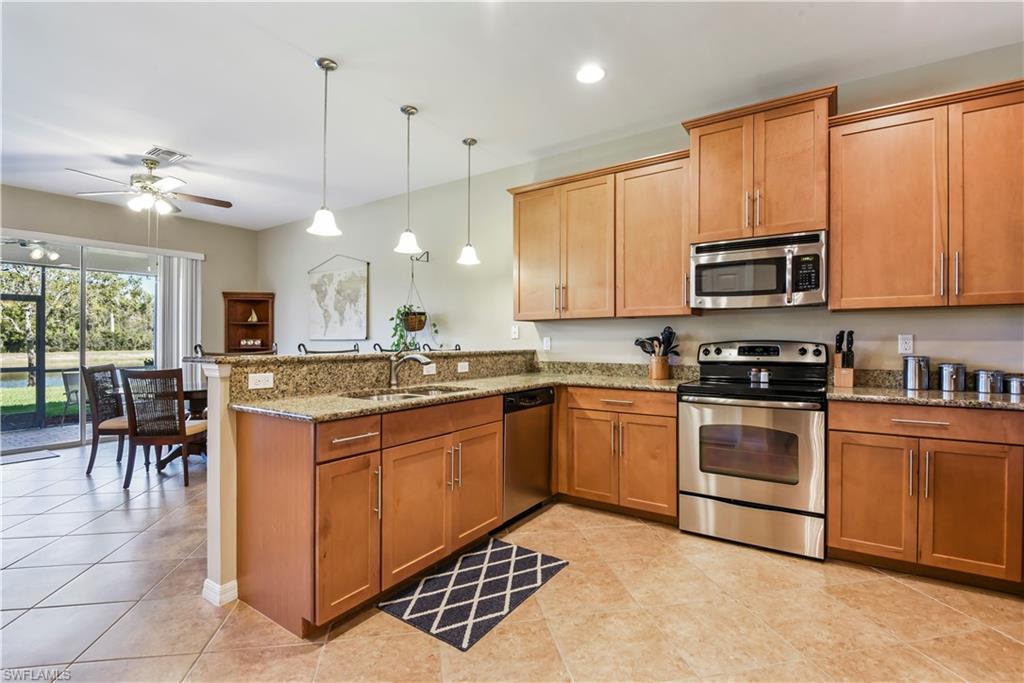 PROMENADE EAST - Residential