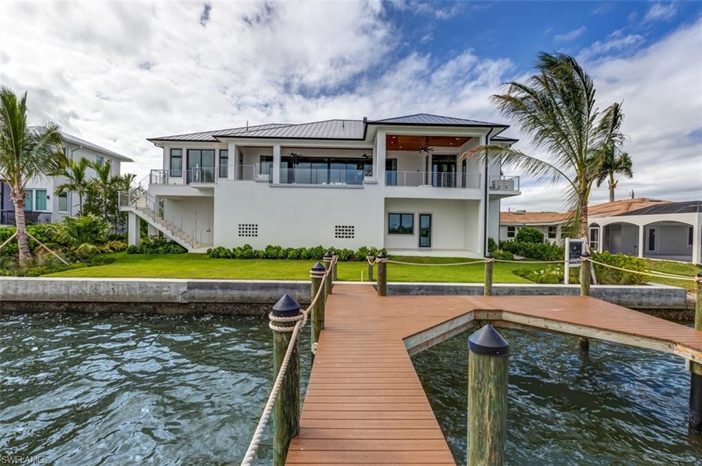 FAIRVIEW ISLES - Residential