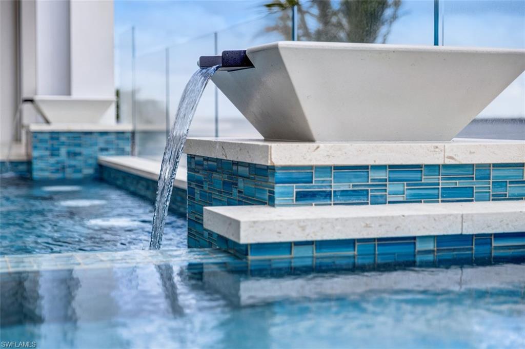 FAIRVIEW ISLES - Residential