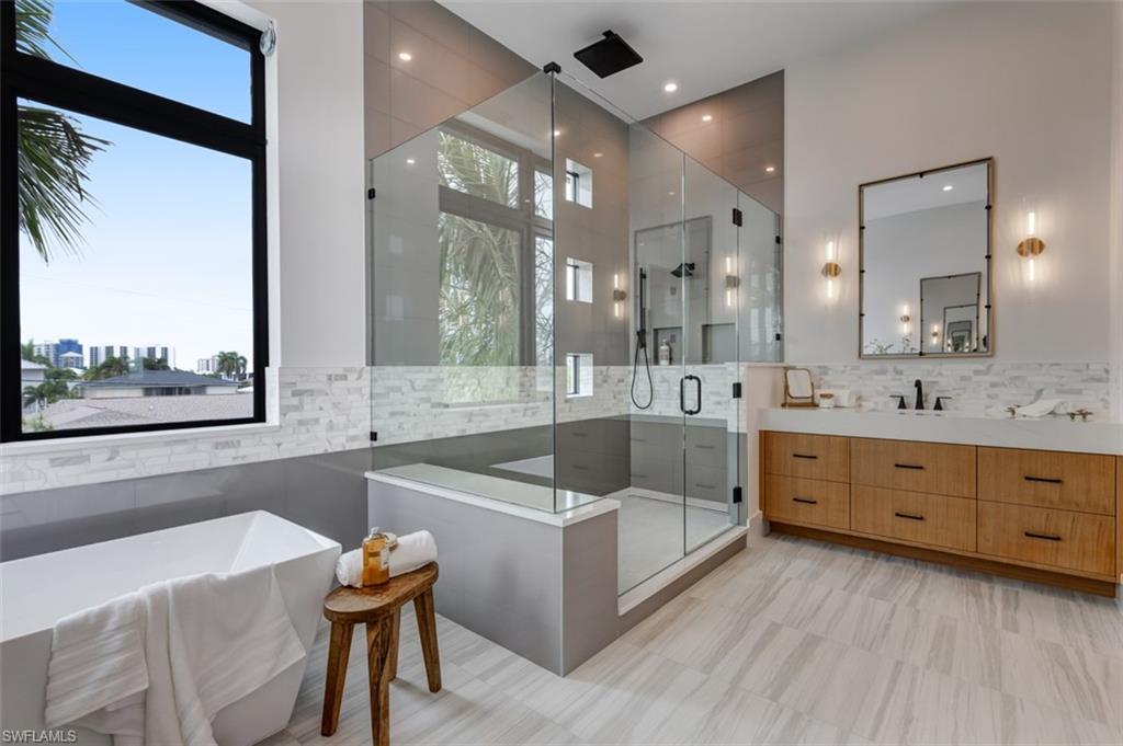 FAIRVIEW ISLES - Residential