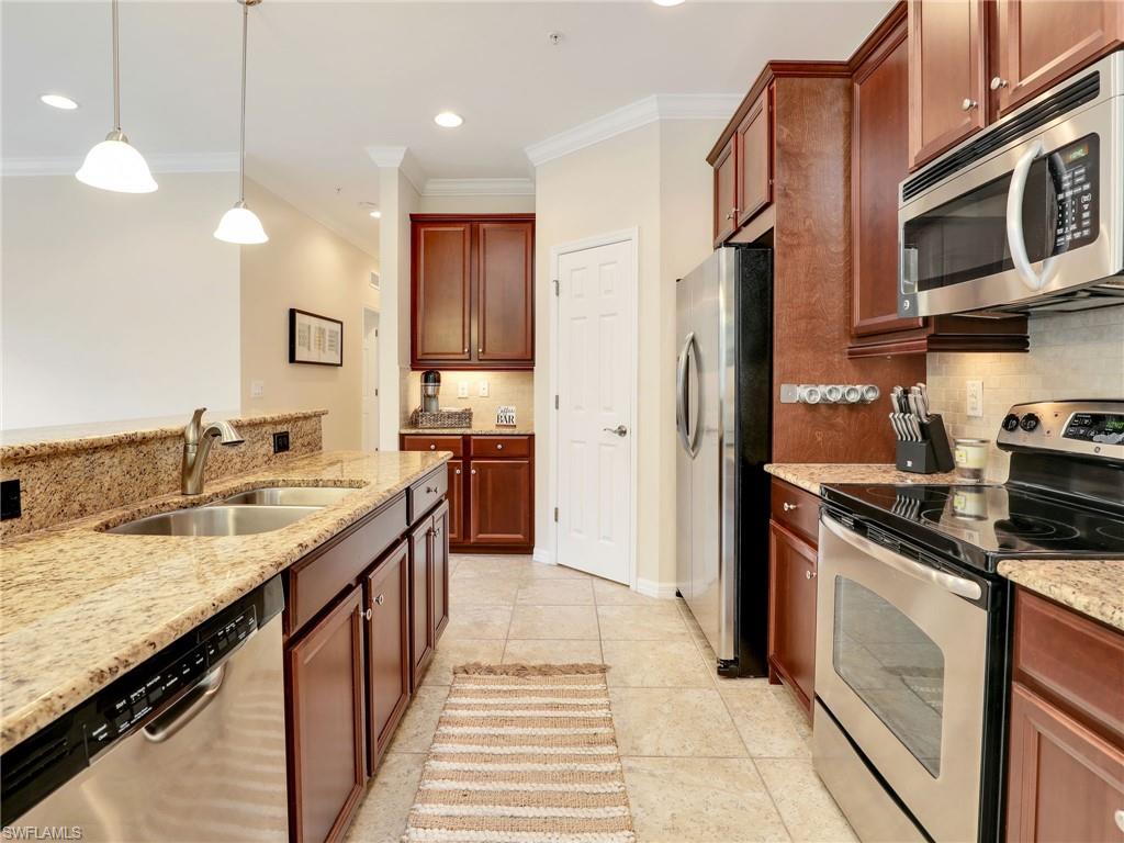 MIRASOL AT COCONUT POINT - Residential