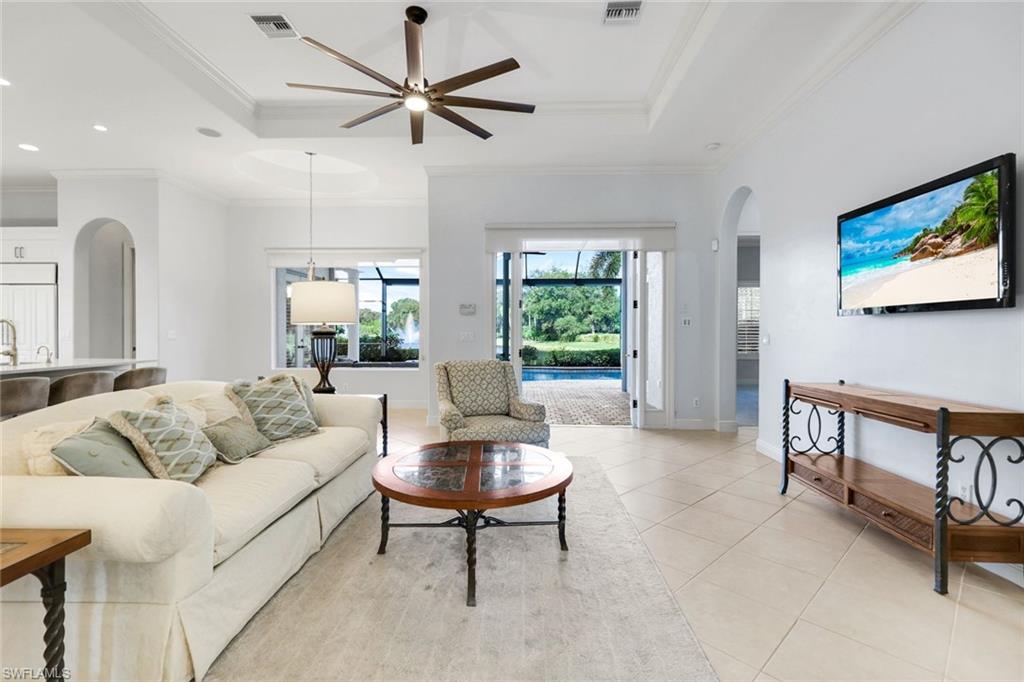 5799 Hammock Isles DR