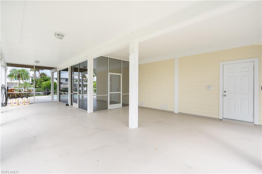 CAPTAINS COVE - Residential