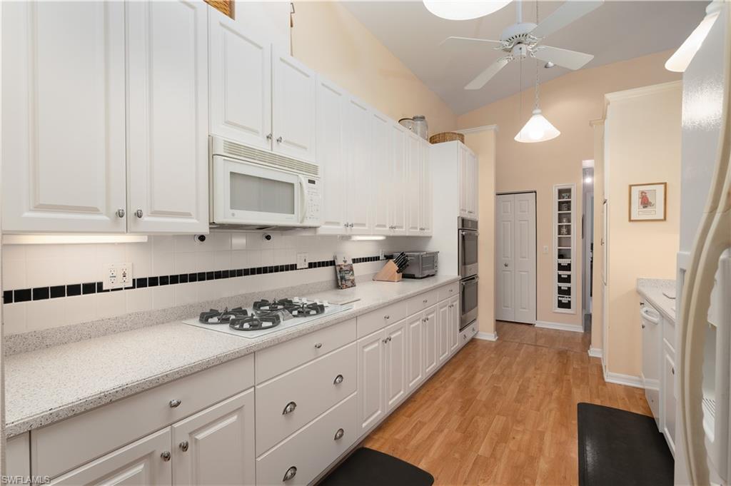 CAPTAINS COVE - Residential