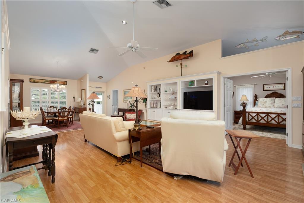 CAPTAINS COVE - Residential