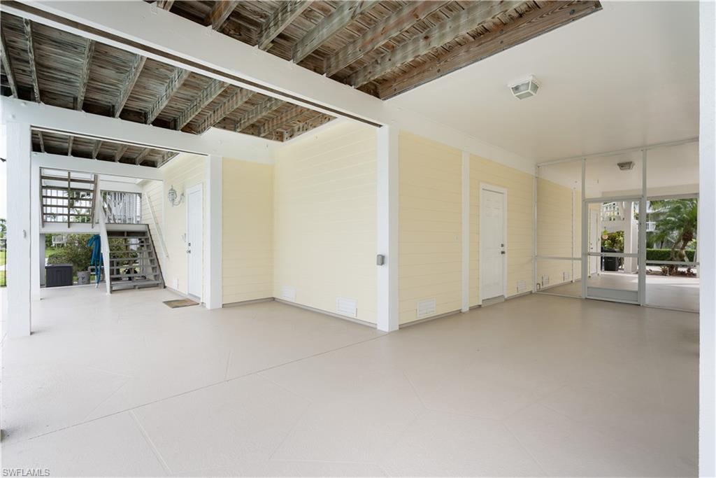 CAPTAINS COVE - Residential