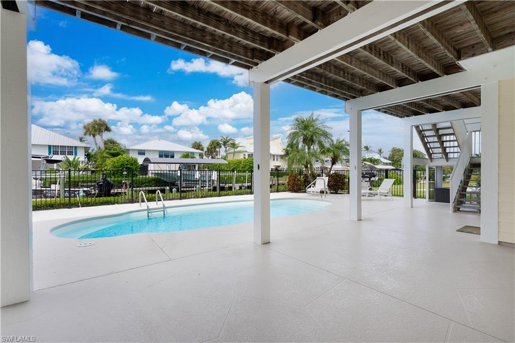 CAPTAINS COVE - Residential