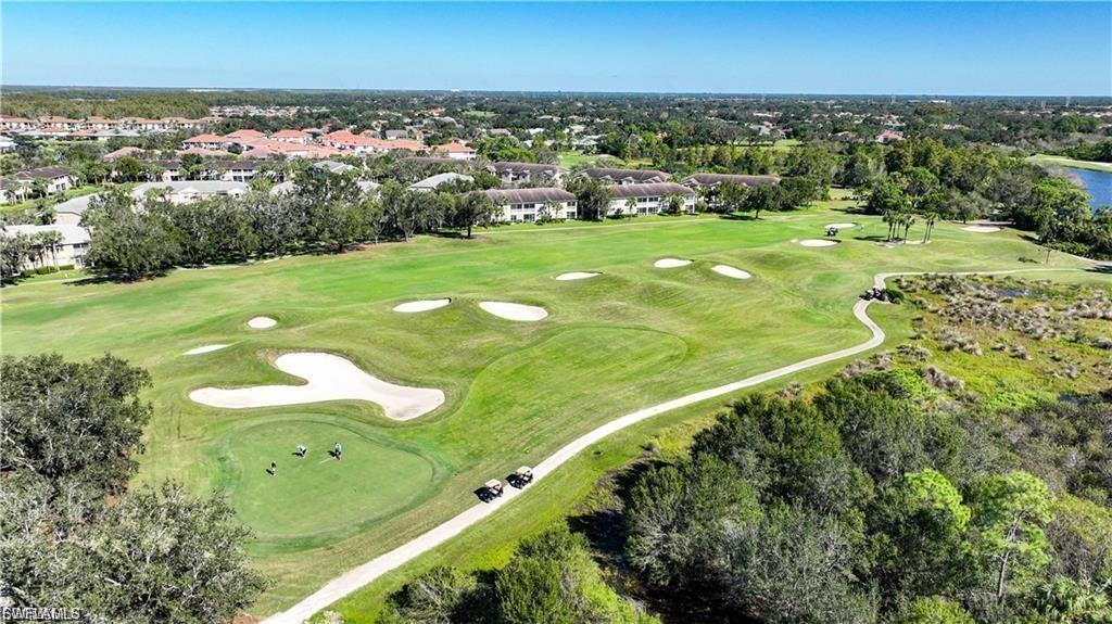 ROYAL GREENS - Residential