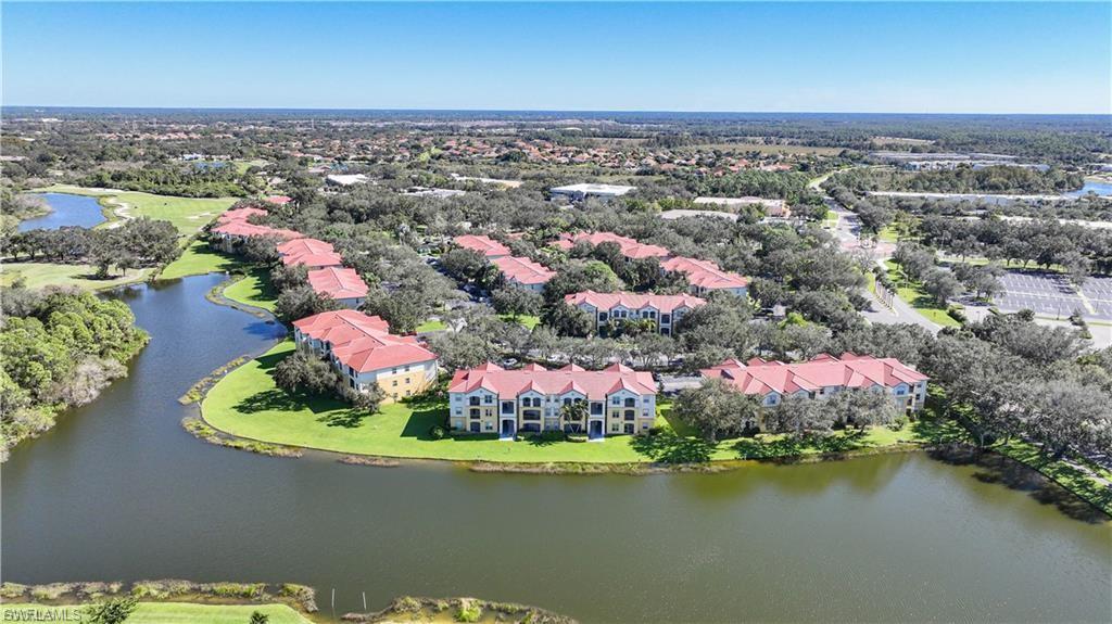 ROYAL GREENS - Residential