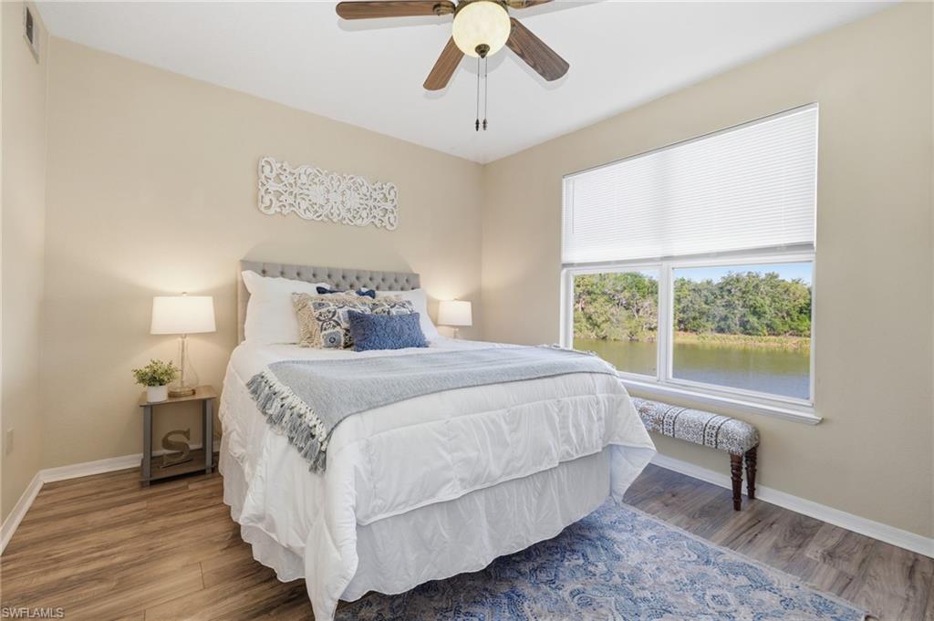 ROYAL GREENS - Residential