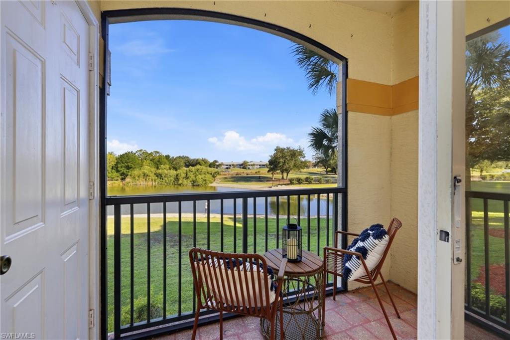 ROYAL GREENS - Residential