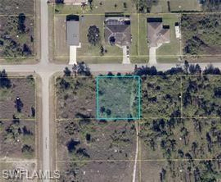 Lot located in a fast growing area of Lehigh Acres. New Construction going up all over the area. MOTIVATED SELLER. Make your offer! All offers welcomed. Please read confidential notes
