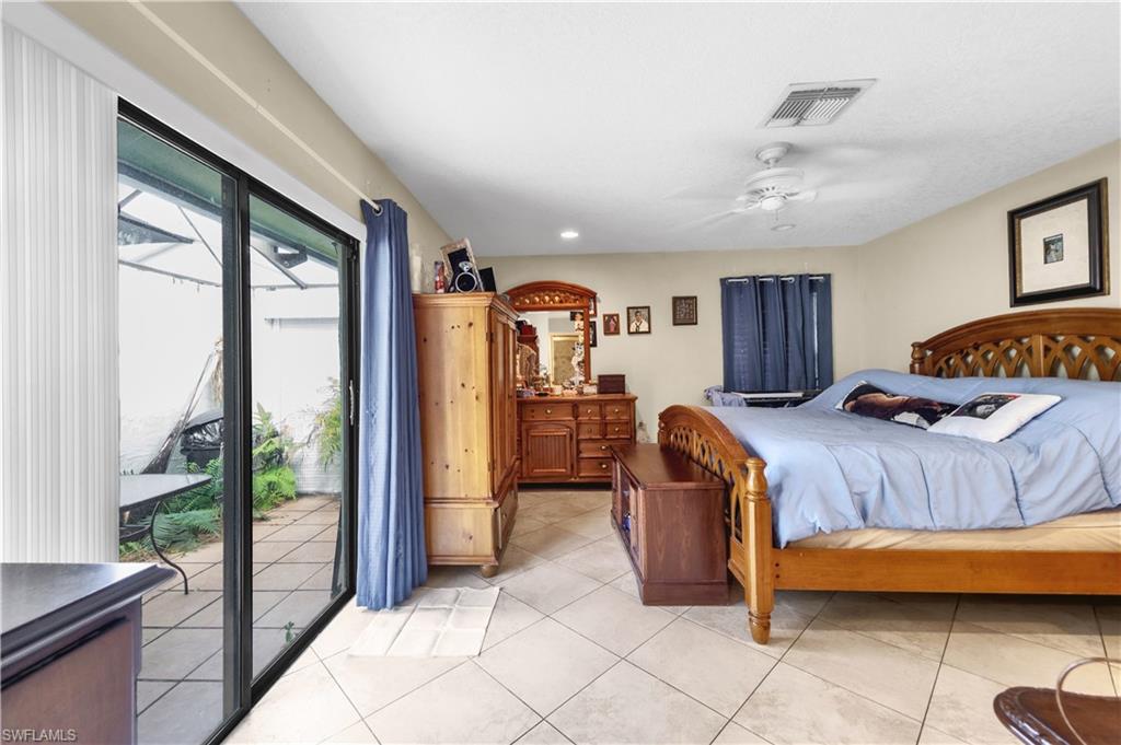 RIVER OAKS - Residential