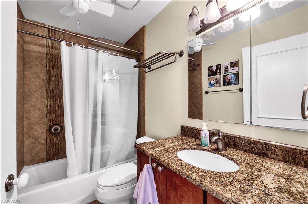 RIVER OAKS - Residential