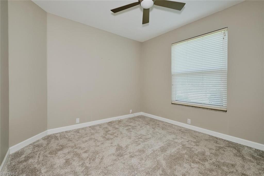 SUTTON WALK - Residential