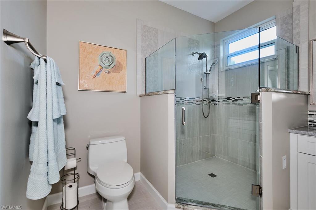 SUTTON WALK - Residential