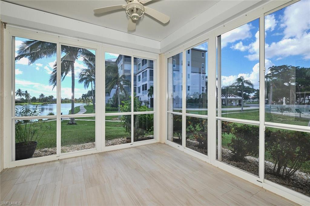 SUTTON WALK - Residential