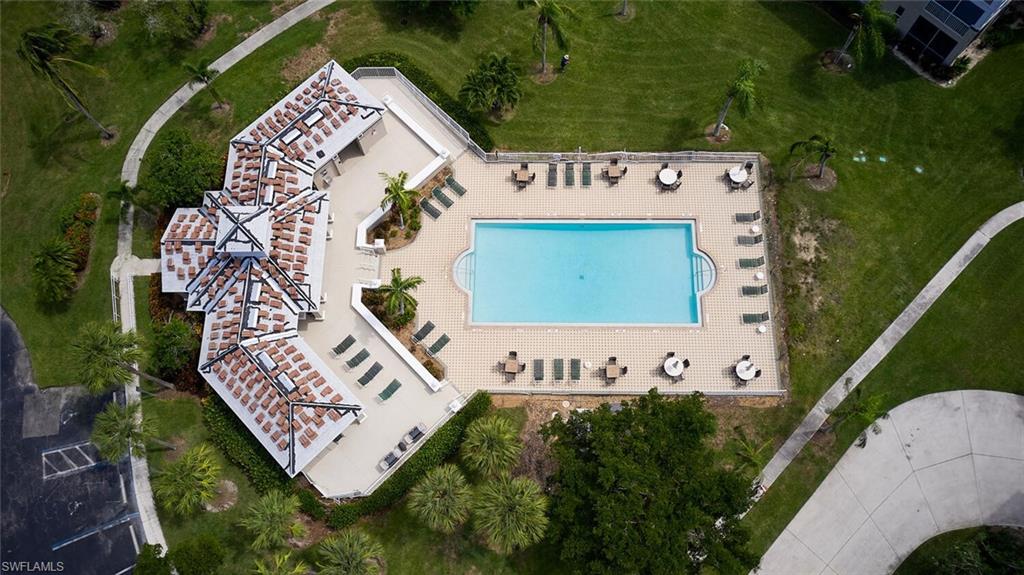 SUTTON WALK - Residential