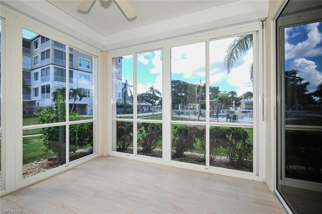 SUTTON WALK - Residential