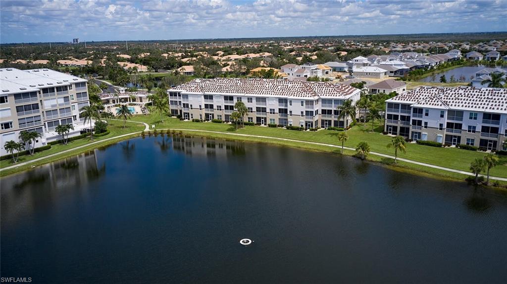 SUTTON WALK - Residential