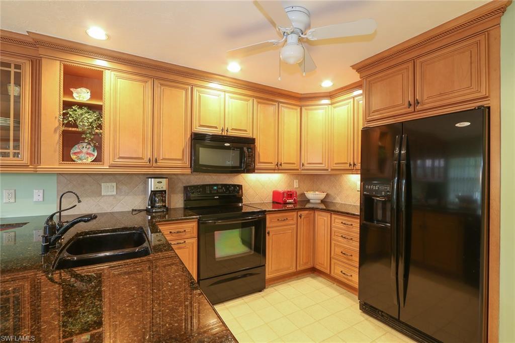 FAIRWAY WOODS AT THE FOREST - Residential