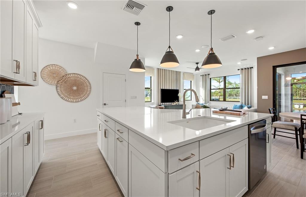 SONOMA OAKS - Residential