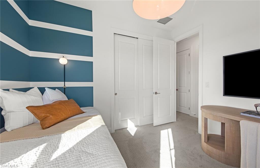 SONOMA OAKS - Residential