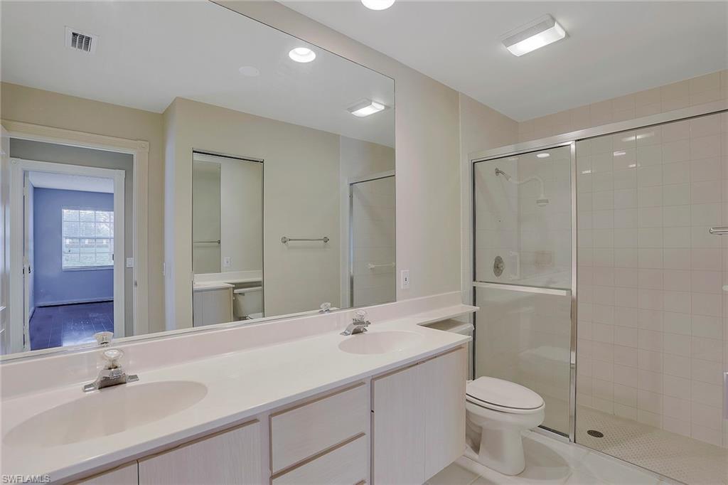 VILLAGE WALK - Residential