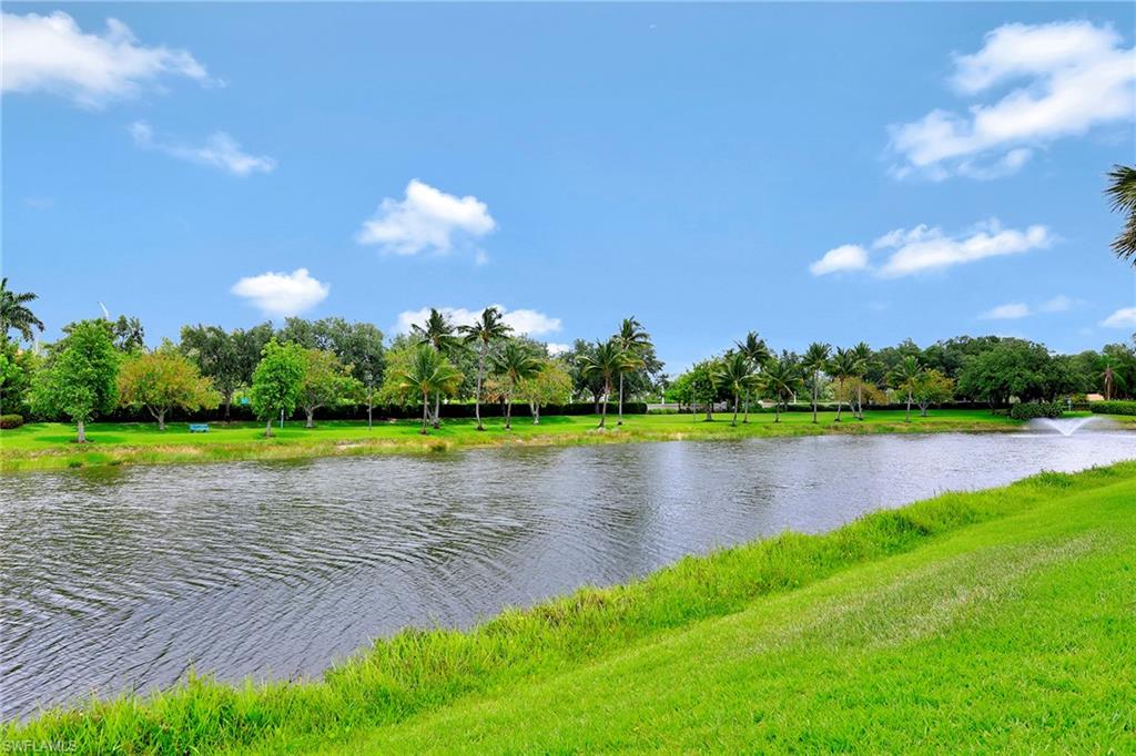 VILLAGE WALK - Residential