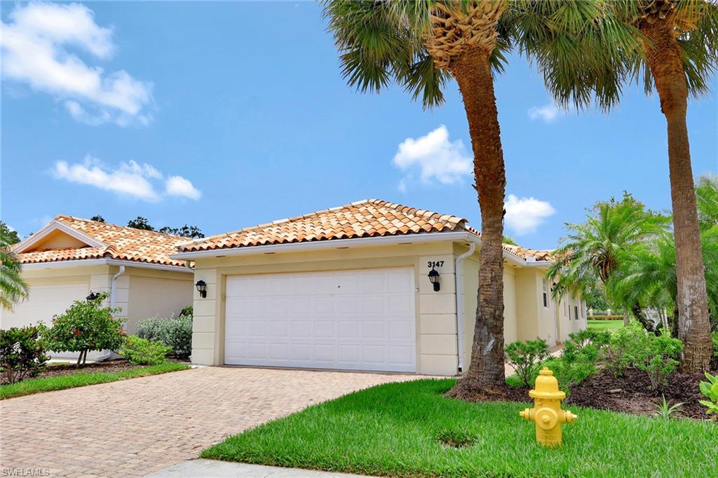 VILLAGE WALK - Residential