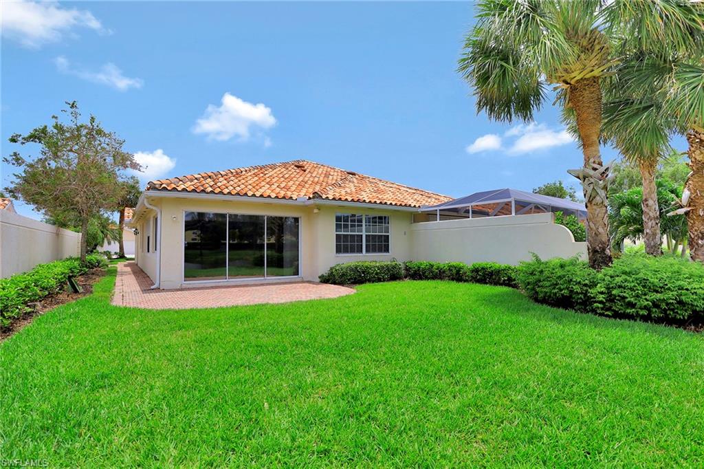 VILLAGE WALK - Residential