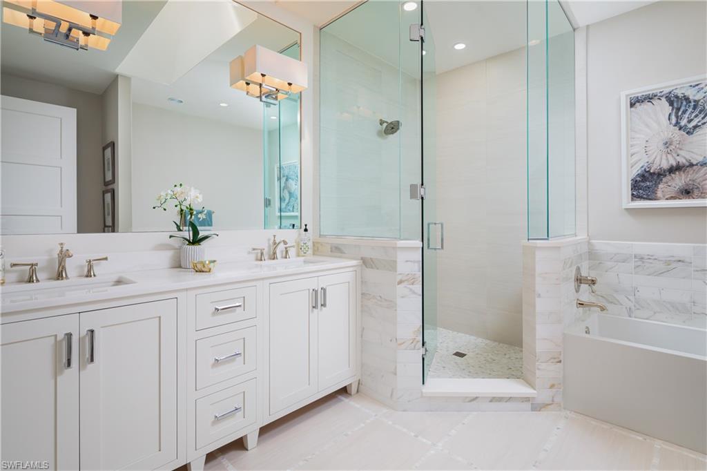 VIZCAYA AT BAY COLONY - Residential