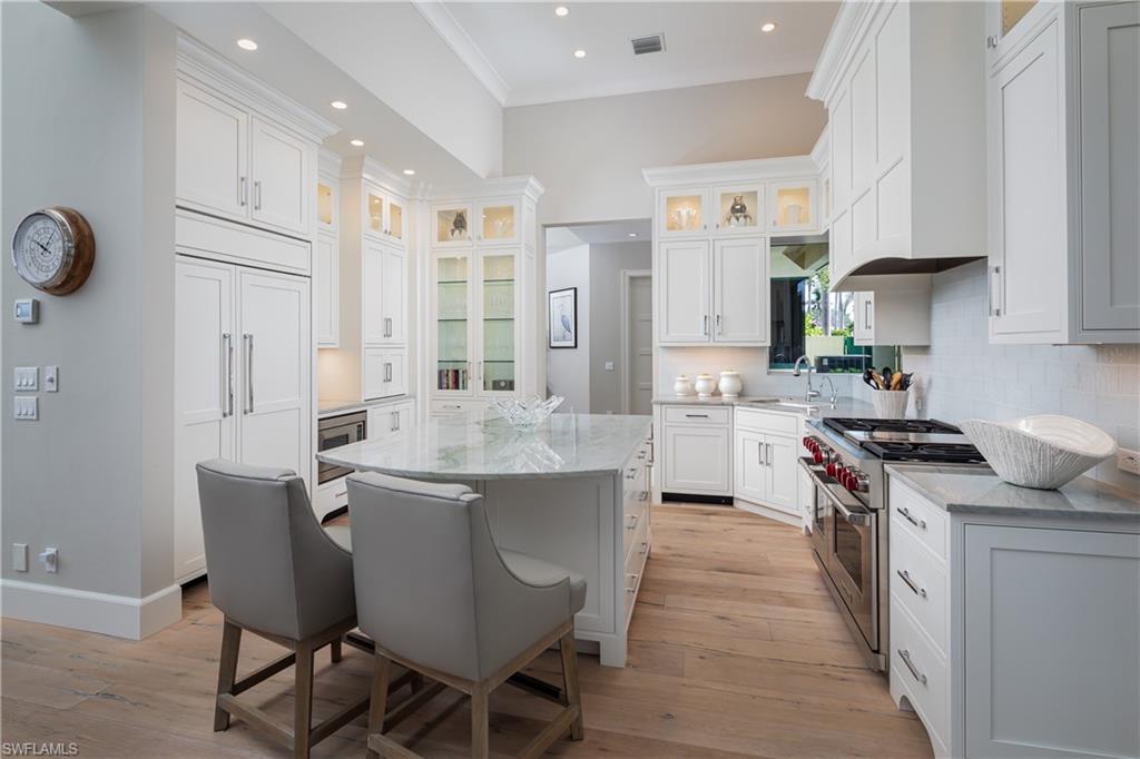 VIZCAYA AT BAY COLONY - Residential