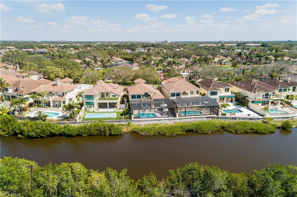 VIZCAYA AT BAY COLONY - Residential