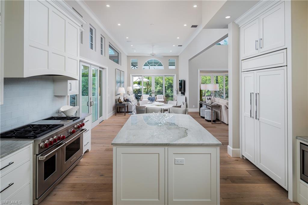 VIZCAYA AT BAY COLONY - Residential