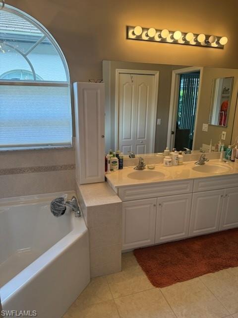 HERITAGE PALMS - Residential