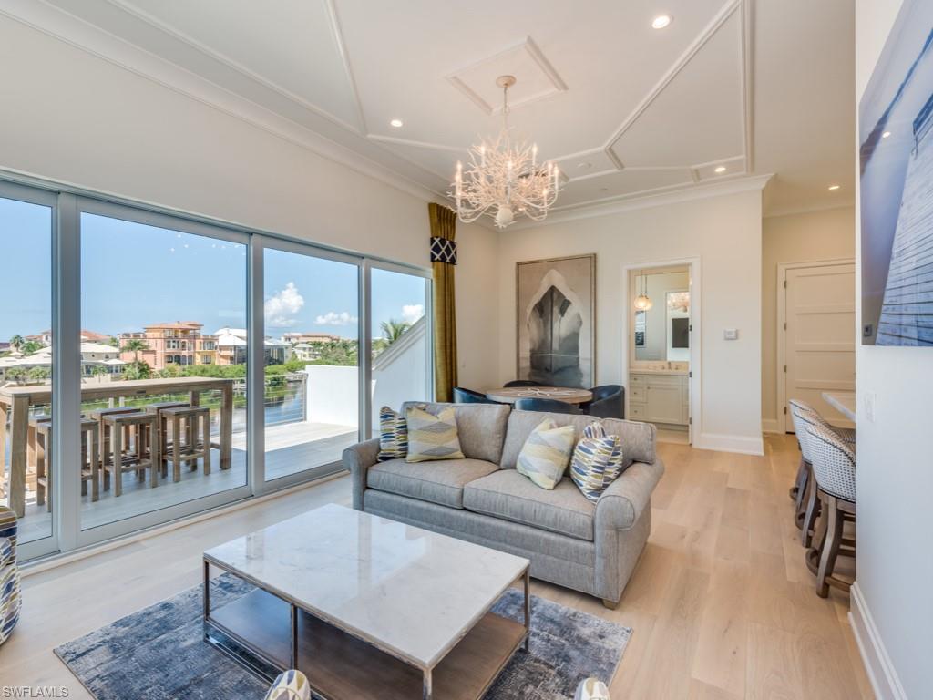 BAYFRONT GARDENS - Residential