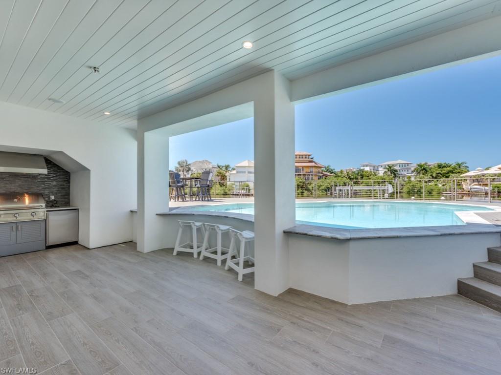 BAYFRONT GARDENS - Residential