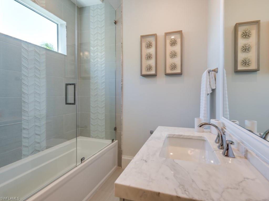 BAYFRONT GARDENS - Residential