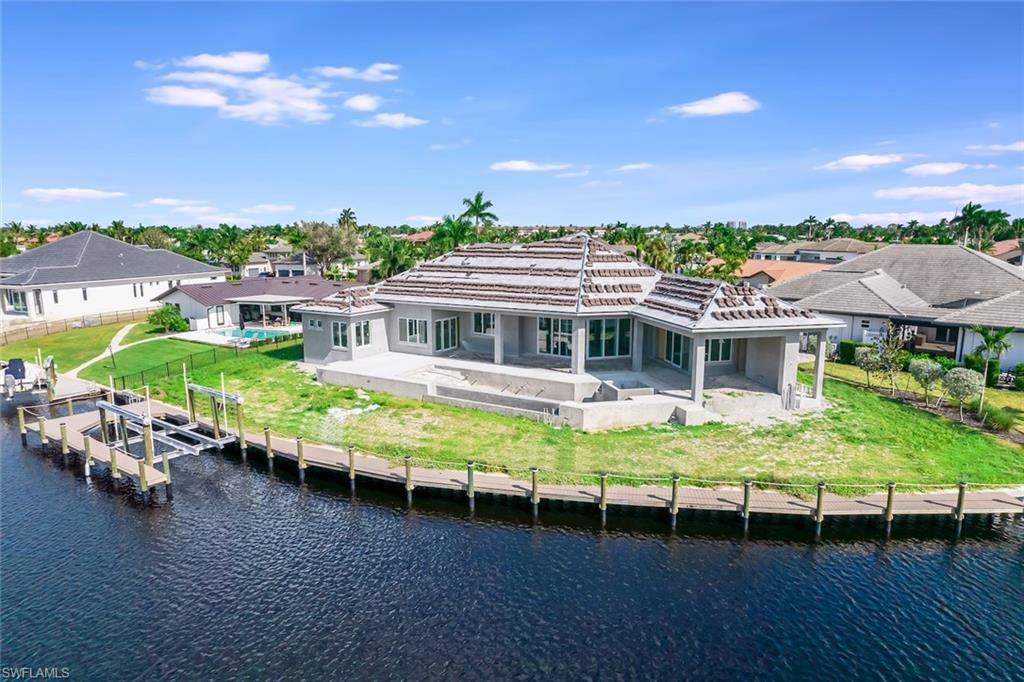 TOWN AND RIVER - Residential