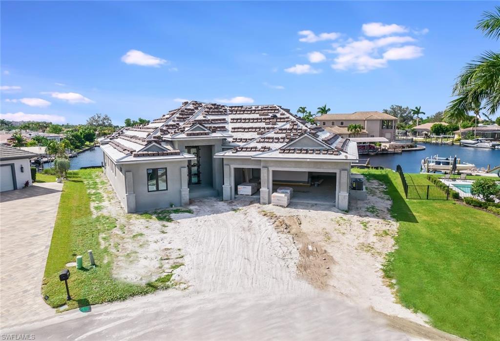 TOWN AND RIVER - Residential