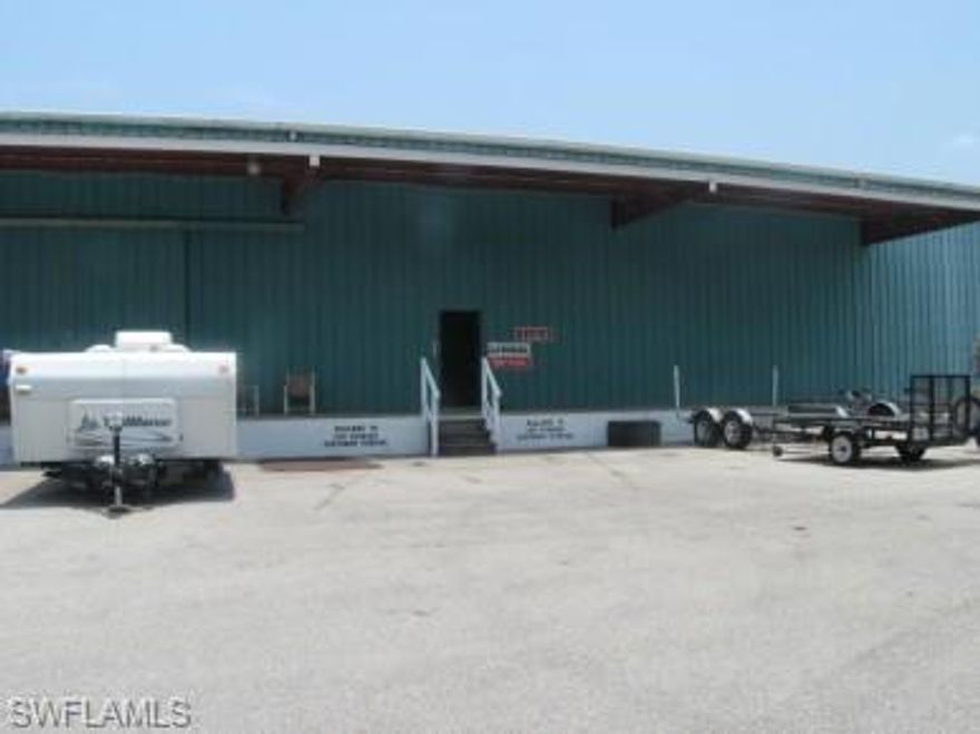 31,000 Sq Ft Industrial Space on 8.35 acres.  Perfect for all your outdoor storage needs.