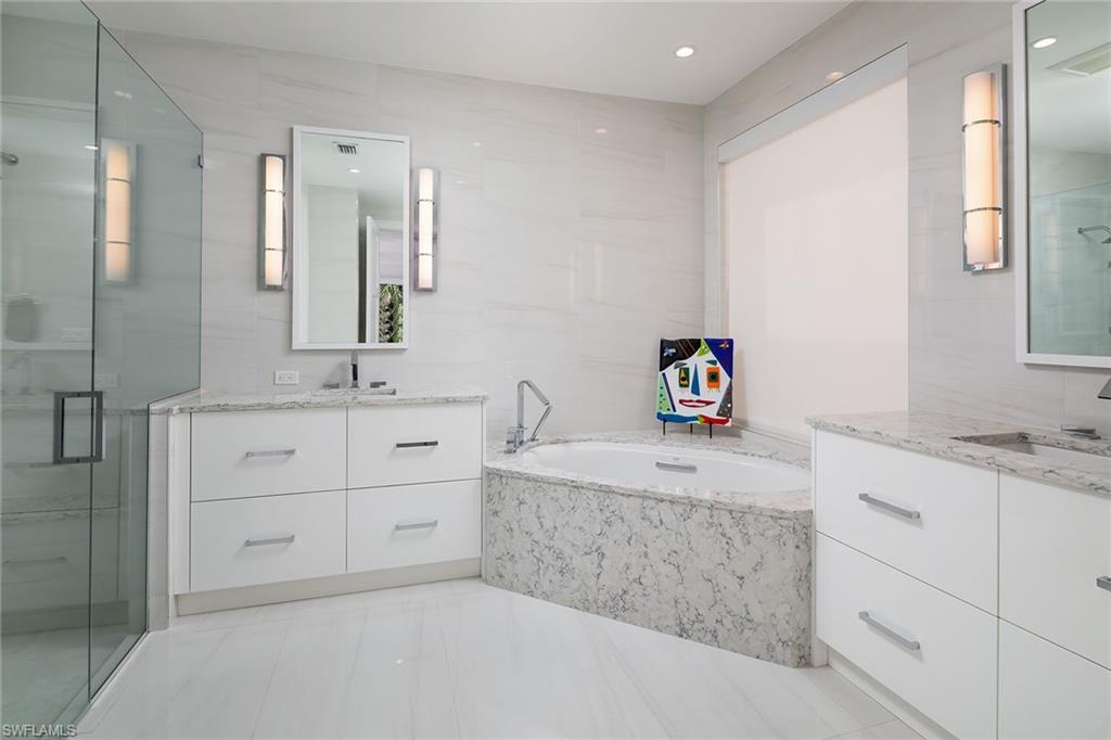 COCOBAY - Residential