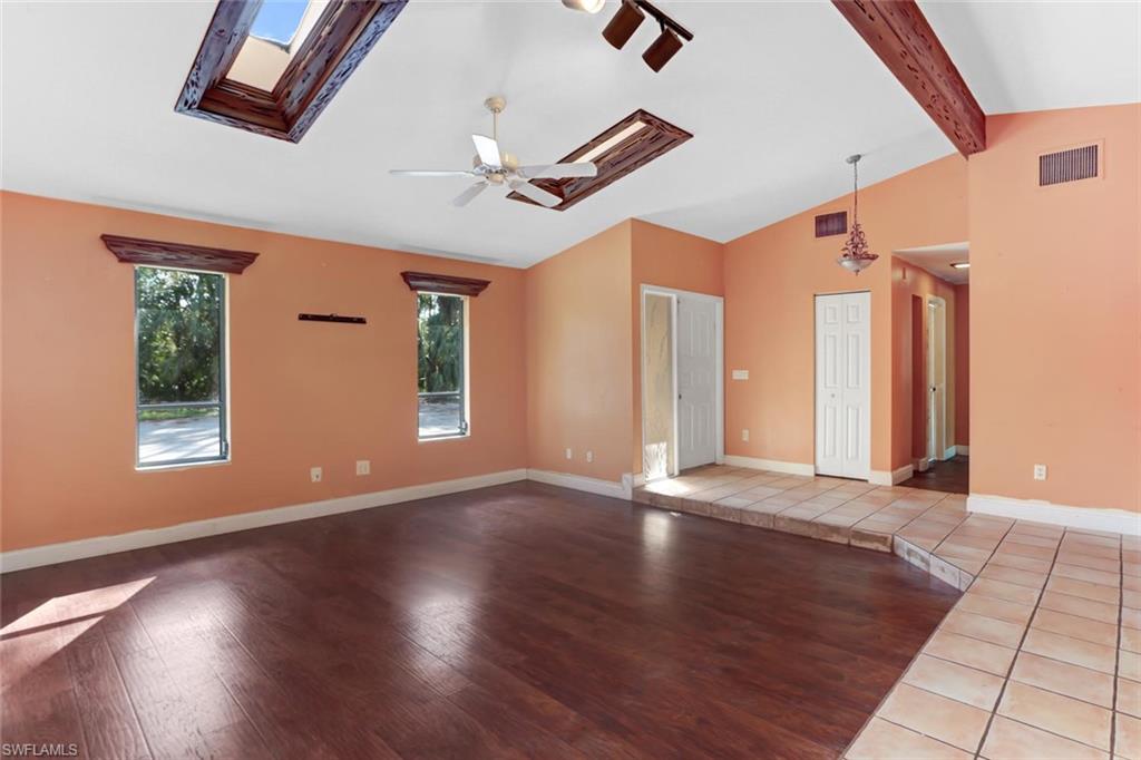 SAN CARLOS ESTATES - Residential