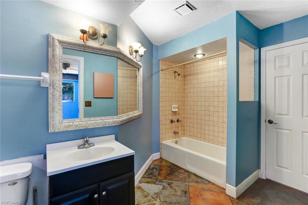 SAN CARLOS ESTATES - Residential