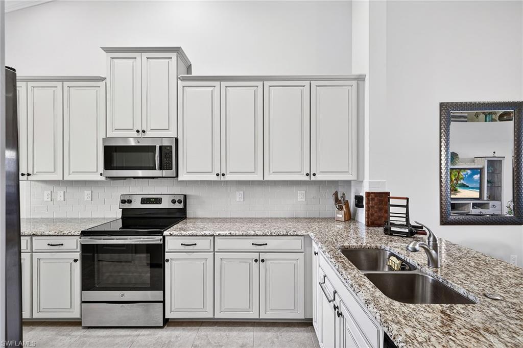 ESPLANADE - Residential