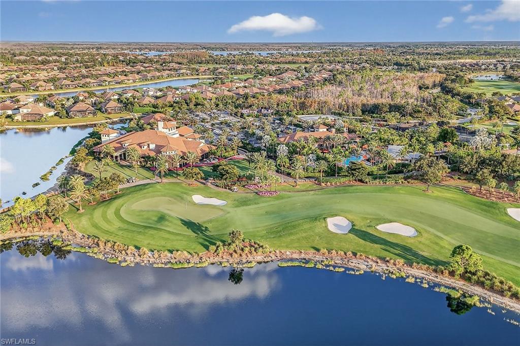 ESPLANADE - Residential