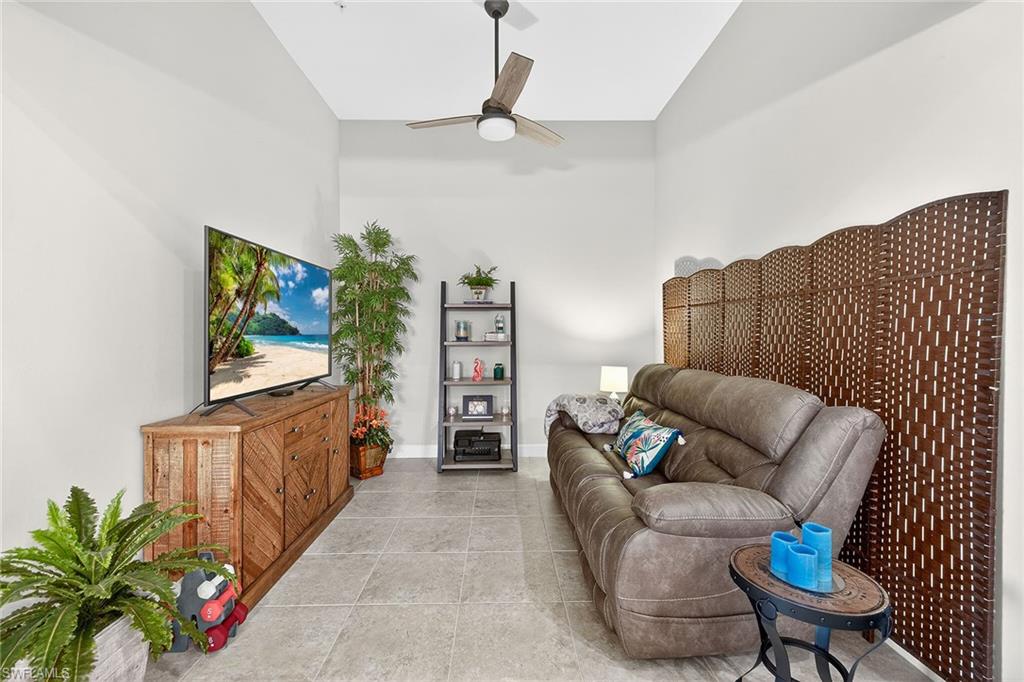 ESPLANADE - Residential