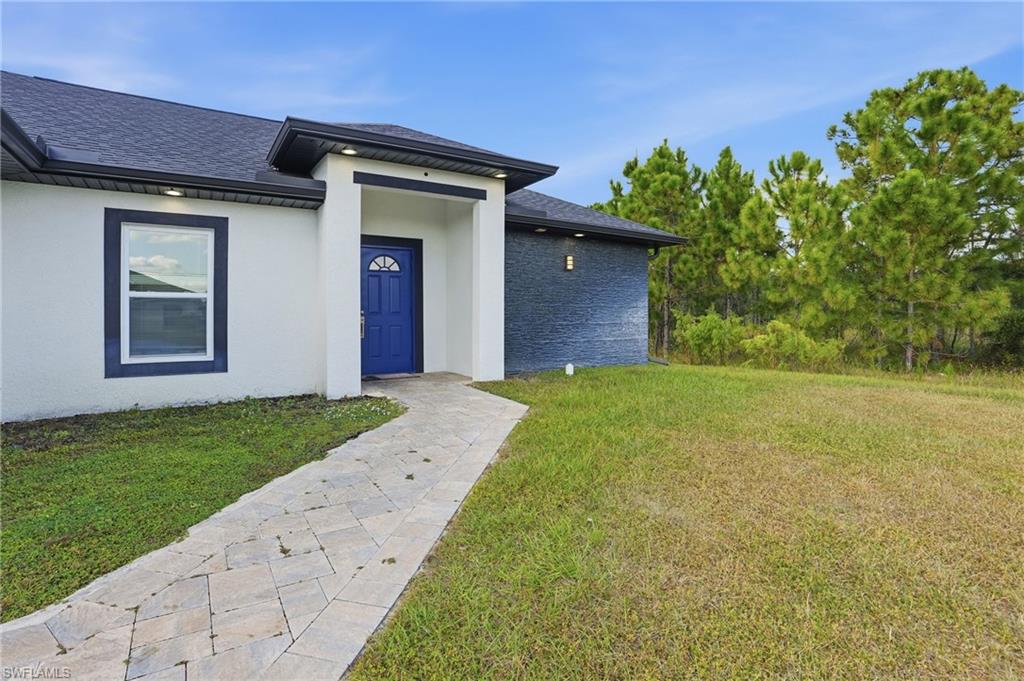 LEHIGH ACRES - Residential