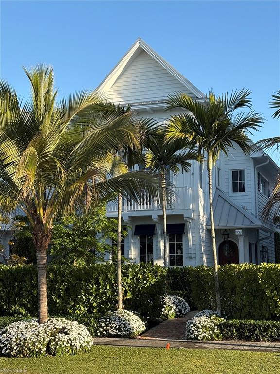 OLDE NAPLES - Residential